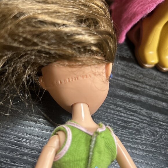 Vintage Bratz Doll 2001 MGA Redressed Outfit Pink coat Tan boots Long brown hair - Picture 5 of 6